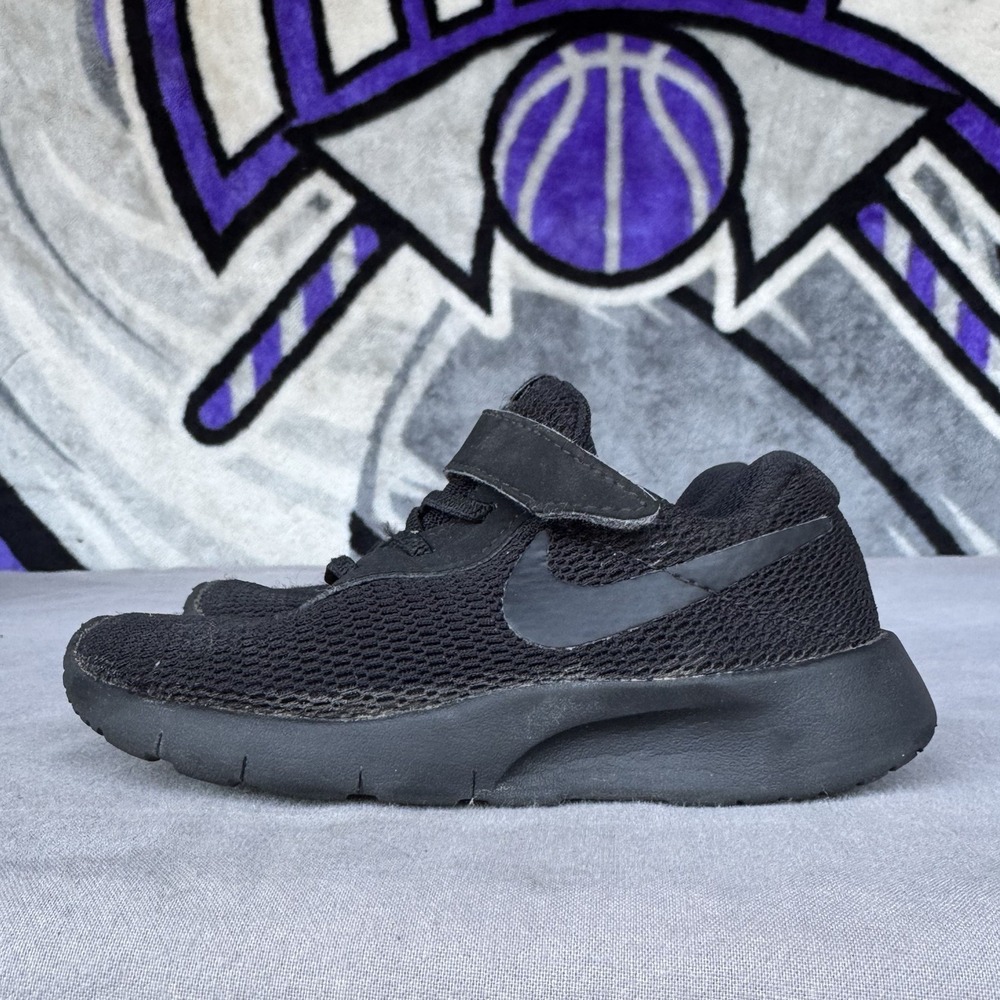 Size 9c - Nike Tanjun Sneaker Toddlers Casual Shoe 818383-001 Black